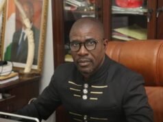 Mr Kouassi Lookens Georges est: – Directeur Général de la Société 111 Cougare Sécurité – Président de MUDESSE – MUtuelle de Développement