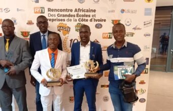 “Félicitations à Excellence Lookens Kouassi et Le Boss Kassi: Exemples inspirants d’excellence et de réussite”
